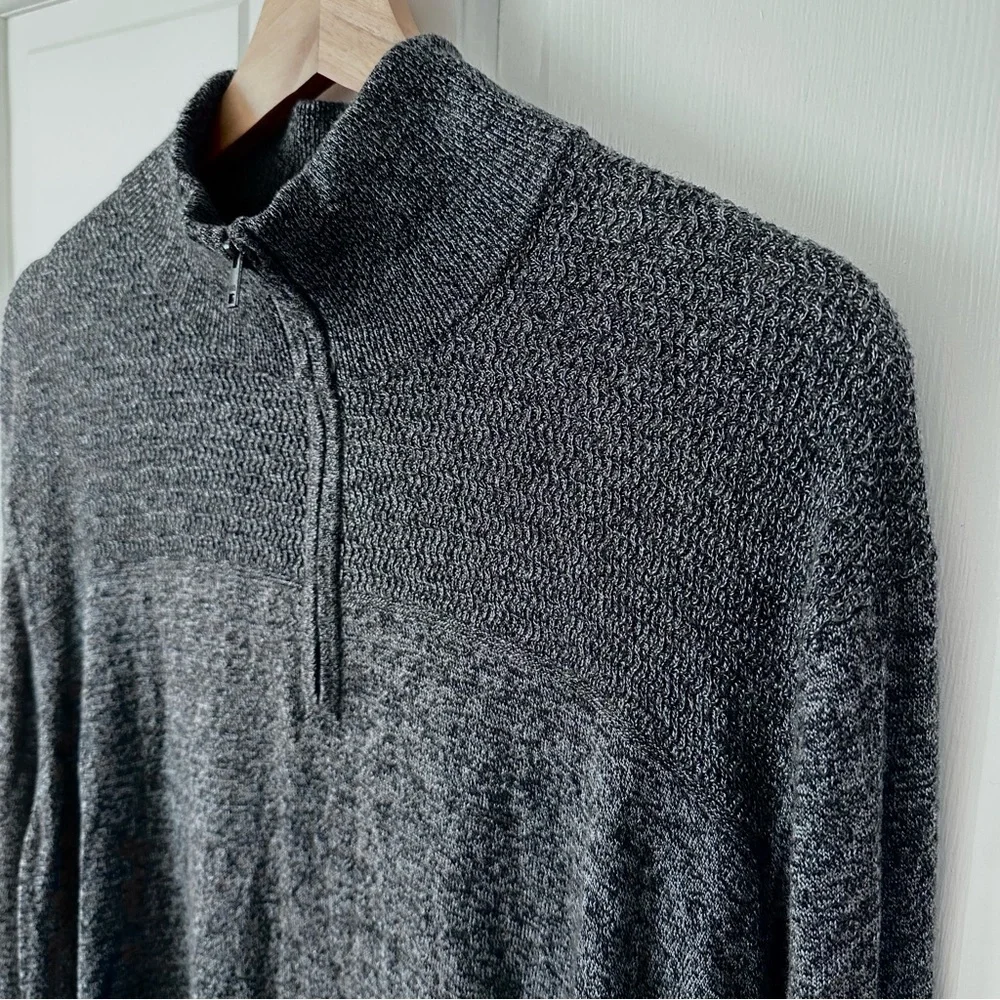 NEW! Banana Republic Men’s Premium Luxe Yarn 1/4 Zip Sweater Charcoal Size L